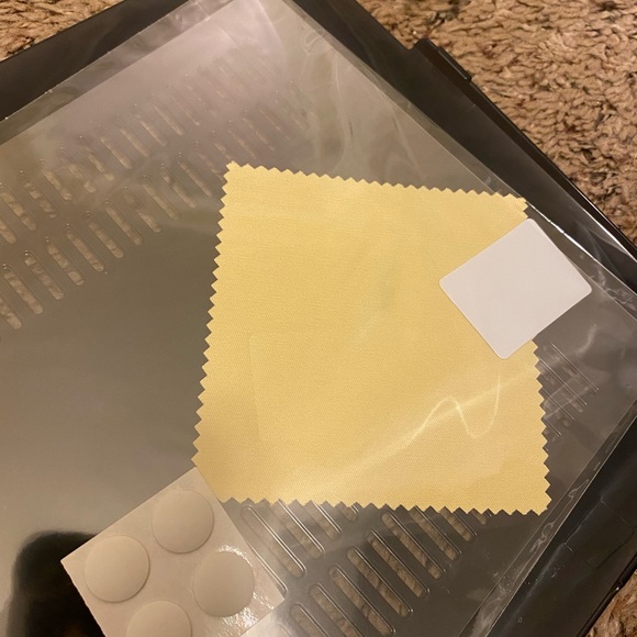 13" floral laptop case! - Picture 3 of 3